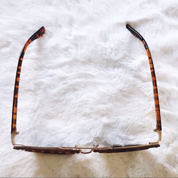 Taylor Tortoise Brown Brow Bar Sunglasses - Picture 5 of 10